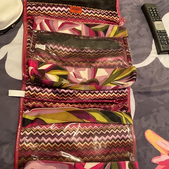 Missoni for Target travel toiletries bag - Picture 2 of 2
